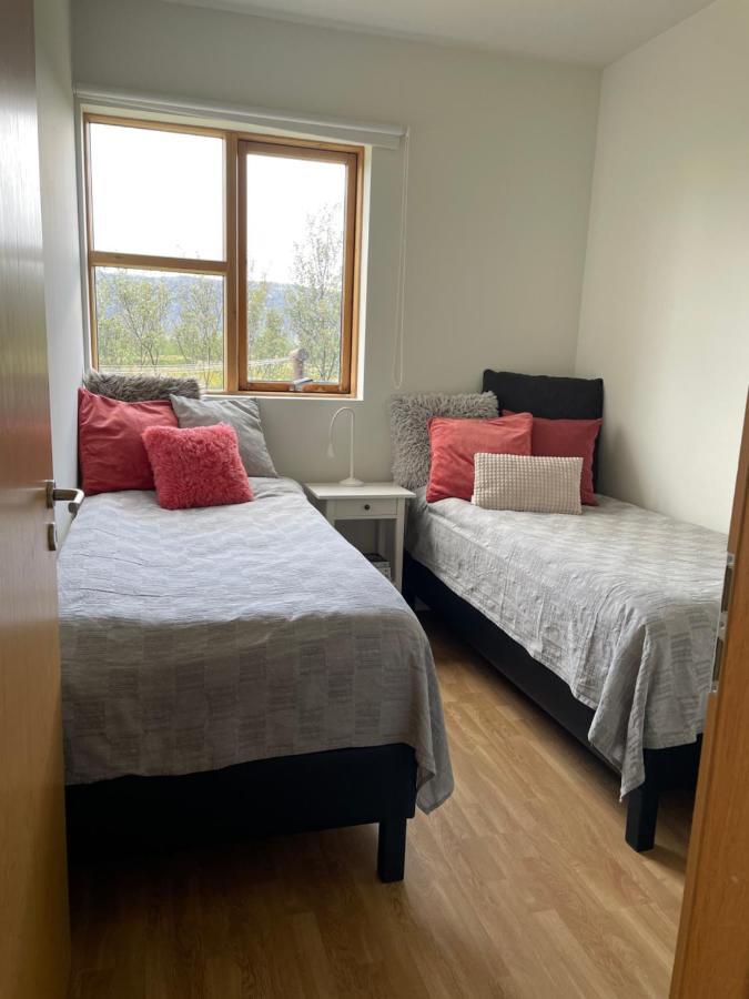 Halakot Guesthouse Laugardælir Exteriör bild